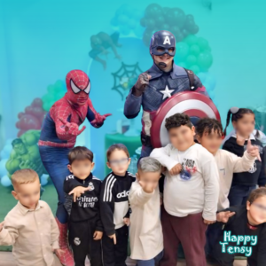 SUPERHEROES_PERSONAJES